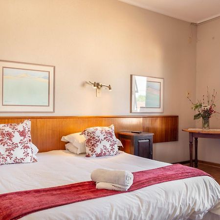 Karoo Country Inn Middelburg  Extérieur photo