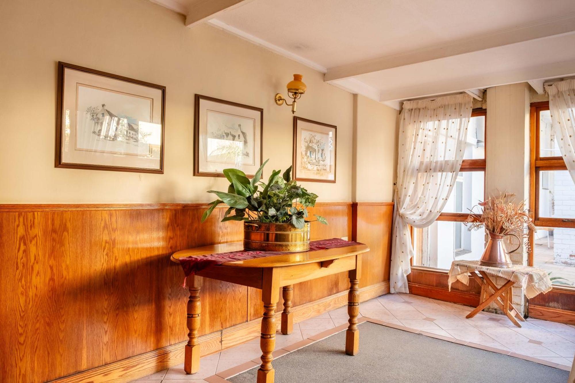 Karoo Country Inn Middelburg  Extérieur photo