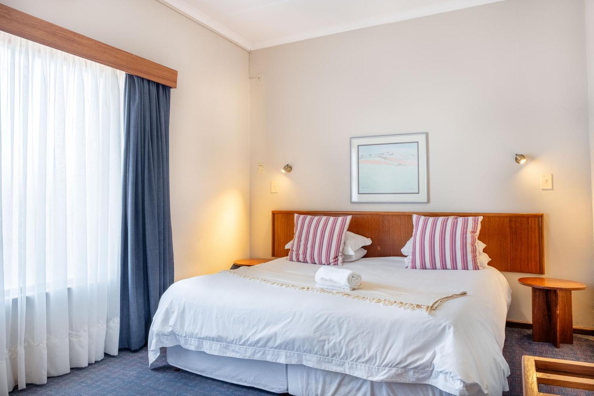 Karoo Country Inn Middelburg  Extérieur photo