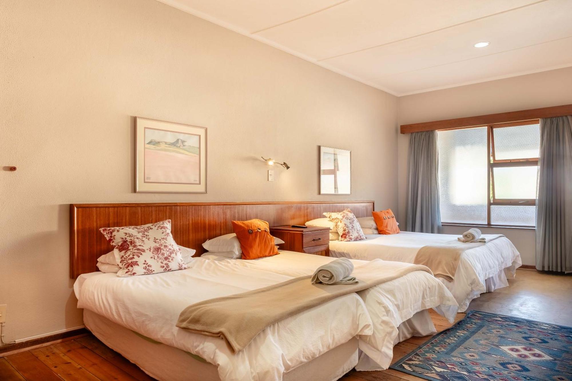 Karoo Country Inn Middelburg  Extérieur photo